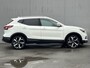 Nissan Qashqai 1.2 Tekna / Trekhaak (Trekgewicht 1.200kg) / 360° Camera / Stoelverwarming / Voorruitverwarming / Keyless Entry & Start / Elektrisch Verstelbare Bestuurdersstoel / Navigatie full map / Cruise- en Climate Control / Bluetooth / Dodehoek Detectie