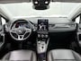 Renault Captur 1.6 E-Tech Plug-in Hybrid Initiale Paris 160PK | Automaat | Trekhaak | Navigatie | Volleder Interieur | Stoelverwarming | Apple CarPlay & Android Auto