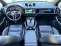 Porsche Cayenne 3.0 E-Hybrid / Pano'dak / Sport Chrono / Luchtvering / Sfeerverl.