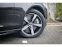 Volvo V90 2.0 T4 Momentum | Adaptive Cruise Control | Stoel + Stuurverwarming | Trekhaak | Standkachel | 18 Inch | Parkeersensoren voor + achter | Elektr. Achterklep | Apple Carplay/Android Auto |