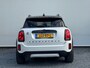 MINI Countryman Mini Cooper SE ALL4 Plug-in Hybrid Chili 220PK | Full Leather | Harman/Kardon | Sportonderstel & Verwarmde Sport Stoelen | Achteruitrijcamera | NAVI | Pianolak | Climate Control | Panoramadak | Lederen bekleding | Keyless Entry & Start | 18" LM velgen | LED