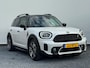 MINI Countryman Mini Cooper SE ALL4 Plug-in Hybrid Chili 220PK | Full Leather | Harman/Kardon | Sportonderstel & Verwarmde Sport Stoelen | Achteruitrijcamera | NAVI | Pianolak | Climate Control | Panoramadak | Lederen bekleding | Keyless Entry & Start | 18" LM velgen | LED