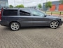 Volvo V70 2.5 R, netto € 12.350, zeldzame handbak, bijtel vriendelijk!