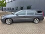 Volvo V70 2.5 R, netto € 12.350, zeldzame handbak, bijtel vriendelijk!