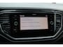 Volkswagen T-Roc 2.0 TSI 4Motion Sport 3x R-line / Panoramadak / CarPlay / Parkeerhulp V+A / 18'' / Stoelverwarming / Dodehoek / ACC