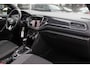 Volkswagen T-Roc 2.0 TSI 4Motion Sport 3x R-line / Panoramadak / CarPlay / Parkeerhulp V+A / 18'' / Stoelverwarming / Dodehoek / ACC
