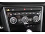 Volkswagen T-Roc 2.0 TSI 4Motion Sport 3x R-line / Panoramadak / CarPlay / Parkeerhulp V+A / 18'' / Stoelverwarming / Dodehoek / ACC