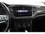 Volkswagen T-Roc 2.0 TSI 4Motion Sport 3x R-line / Panoramadak / CarPlay / Parkeerhulp V+A / 18'' / Stoelverwarming / Dodehoek / ACC