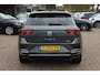 Volkswagen T-Roc 2.0 TSI 4Motion Sport 3x R-line / Panoramadak / CarPlay / Parkeerhulp V+A / 18'' / Stoelverwarming / Dodehoek / ACC