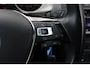 Volkswagen Golf 1.2 TSI Highline / Trekhaak / Navigatie / Parkeerhulp V+A / 16'' / Stoelverwarming / Cruise Control