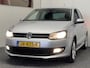 Volkswagen Polo 1.2 EASY LINE 5 DEURS AIRCO NAVIGATIE BLUETOOTH PDC STOELVERWARMING CRUISE CONTROL LM VELGEN ZEER MOOI !!