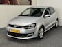 Volkswagen Polo 1.2 EASY LINE 5 DEURS AIRCO NAVIGATIE BLUETOOTH PDC STOELVERWARMING CRUISE CONTROL LM VELGEN ZEER MOOI !!