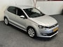 Volkswagen Polo 1.2 EASY LINE 5 DEURS AIRCO NAVIGATIE BLUETOOTH PDC STOELVERWARMING CRUISE CONTROL LM VELGEN ZEER MOOI !!