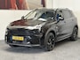 Lynk & Co 01 1.5 BLACK LINE PREMIUM 100 STUKS OP VOORRAAD ! VOL OPTIES ! 360 CAMERA ADAPTIVE CRUISE CONTROL PANORAMA SCHUIF/KANTELDAK APPLE CARPLAY/ANDROID RIJSTROOKSENSOREN ZEER MOOI !! Brgl