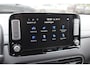 Hyundai Kona Electric EV Premium 64 kWh / Camera / Leder / Head-up / 18'' / Navigatie / Stuur+Stoelverwarming / Keyless / KRELL Audio / DAB / ACC