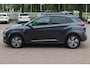 Hyundai Kona Electric EV Premium 64 kWh / Camera / Leder / Head-up / 18'' / Navigatie / Stuur+Stoelverwarming / Keyless / KRELL Audio / DAB / ACC