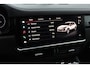 Porsche Cayenne 3.0 E-Hybrid Platinum Edition / Trekhaak / Panoramadak / 360Camera / Achterasbesturing / Sportuitlaat / 21'' / Luchtvering / Bose / Sportdesign + Chrono / Carbon intr. / 4zone Airco / Stoelventilatie+verwarming / Stuurver