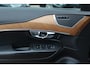 Volvo XC90 2.0 T8 Twin Engine AWD Inscription / Trekhaak / Panoramadak / Camera / Luchtvering / Leder / Keyless / 20''/ Navigatie / DAB / Stoelverwarming 4x / Stuurverwarming / Dodehoek / DAB / Cruise Control