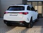 Mercedes-Benz GLC 300e 4M | AMG | Act. Distronic | Ambiente Light | MBUX High End | Elektr. Panoramadak | Night Pakket | Winter Pakket | Parkeer Pakket + 360* Camera | Wegdraaibare Trekhaak | 360 Guard Diefstal Bev. Plus |