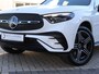 Mercedes-Benz GLC 300e 4M | AMG | Act. Distronic | Ambiente Light | MBUX High End | Elektr. Panoramadak | Night Pakket | Winter Pakket | Parkeer Pakket + 360* Camera | Wegdraaibare Trekhaak | 360 Guard Diefstal Bev. Plus |