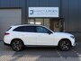 Mercedes-Benz GLC 300e 4M | AMG | Act. Distronic | Ambiente Light | MBUX High End | Elektr. Panoramadak | Night Pakket | Winter Pakket | Parkeer Pakket + 360* Camera | Wegdraaibare Trekhaak | 360 Guard Diefstal Bev. Plus |