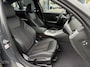 BMW 3-Serie 320d xDrive M-SPORT ** LED, NAVI+, HALF-LEDER, HuD, ACC, 19-inch LMV, DRAVIT GRAU ** 1e EIG - UNFALLFREI - BMW GAR ** ** INFORMEER OOK NAAR ONZE AANTREKKELIJKE FINANCIAL-LEASE TARIEVEN **
