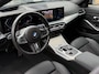 BMW 3-Serie 320d xDrive M-SPORT ** LED, NAVI+, HALF-LEDER, HuD, ACC, 19-inch LMV, DRAVIT GRAU ** 1e EIG - UNFALLFREI - BMW GAR ** ** INFORMEER OOK NAAR ONZE AANTREKKELIJKE FINANCIAL-LEASE TARIEVEN **