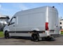 Mercedes-Benz Sprinter 319 V6 3.0 CDI L2H2 AMG Edition 360 Camera, Cruise, Carplay, 10,5'' Mbux, LED, Stoelverwarming, Standkachel, Automaat, Trekhaak, Uniek!