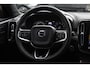 Volvo XC40 2.0 T4 R-Design / Trekhaak / Panoramadak / Camera / Harman Kardon / Leder&Alcantara / 19'' / Bliss / CarPlay / Stoelverwarming / DAB / ACC