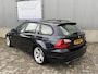 BMW 3-Serie Touring 318i E91 Executive 2008 / Leer / Trekhaak / Carplay breedbeeld / Stoelverwarming / NAP