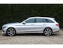 Mercedes-Benz C-klasse Estate 180 Ambition automaat / trekhaak / navigatie / 19 inch velgen / cruise control / half leer/half stof