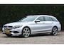 Mercedes-Benz C-klasse Estate 180 Ambition automaat / trekhaak / navigatie / 19 inch velgen / cruise control / half leer/half stof