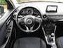 Mazda 2 1.5 Skyactiv-G Intro Edition / cruise control / navigatie / airconditioning / 2x USB / 4 elektrische ramen / trekhaak