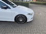 Mercedes-Benz A-klasse 200 Business Solution AMG / Panoramadak / Camera / Sfeerverlichting