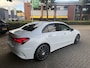 Mercedes-Benz A-klasse 200 Business Solution AMG / Panoramadak / Camera / Sfeerverlichting