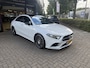 Mercedes-Benz A-klasse 200 Business Solution AMG / Panoramadak / Camera / Sfeerverlichting