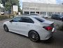 Mercedes-Benz A-klasse 200 Business Solution AMG / Panoramadak / Camera / Sfeerverlichting