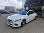 Mercedes-Benz A-klasse 200 Business Solution AMG / Panoramadak / Camera / Sfeerverlichting