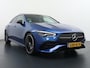 Mercedes-Benz CLA 180 AMG Line | Panorama - Schuifdak | Distronic Cruise Control | 360* Camera | Nightpakket | Sfeerverlichting | Alarmsysteem | 19 Inch Lichtmetalen AMG Velgen