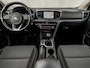 Kia Sportage 1.6 GDI Sport (APPLE CARPLAY, NAVIGATIE, CAMERA, STUUR/STOELVERWAMRING, SPORTSTOELEN, GETINT GLAS, LM VELGEN, CRUISE, NIEUWE APK, NIEUWSTAAT)
