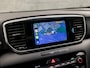 Kia Sportage 1.6 GDI Sport (APPLE CARPLAY, NAVIGATIE, CAMERA, STUUR/STOELVERWAMRING, SPORTSTOELEN, GETINT GLAS, LM VELGEN, CRUISE, NIEUWE APK, NIEUWSTAAT)