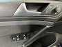 Volkswagen E-Golf E-DITION / AUTOMAAT / KEYLESS / CLIMA / PARK. SENSOREN/ ADAPT. CRUISE/ LED/ NAVI/ APP-CONNECT/ 16"LMV
