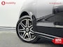 Mercedes-Benz V-klasse 250d 4-MATIC Lang DC AMG Line Avantgarde (MARGE) Trekhaak | Stoelverwarming/Ventilatie | Burmester | 360 Camera | Leer