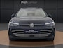 Volkswagen Passat Variant 1.5 eHybrid Elegance Business | Pano dak | 360 Camera | Trekhaak | HUD | Stoelverwarming |