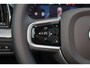 Volvo XC60 T6 Recharge AWD Ultra Black Edition - Panorama/schuifdak - IntelliSafe Assist & Surround - 360º Camera - Harman/Kardon audio - Adaptieve LED koplampen - Verwarmde voorstoelen, stuur & achterbank - Parkeersensoren voor & achter - Elektr. bedienb. voorstoelen met geheugen - Head up display - Draadloze tel. lader - Extra getint glas - 21' LMV
