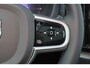 Volvo XC60 T6 Recharge AWD Ultra Black Edition - Panorama/schuifdak - IntelliSafe Assist & Surround - 360º Camera - Harman/Kardon audio - Adaptieve LED koplampen - Verwarmde voorstoelen, stuur & achterbank - Parkeersensoren voor & achter - Elektr. bedienb. voorstoelen met geheugen - Head up display - Draadloze tel. lader - Extra getint glas - 21' LMV