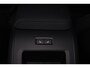 Volvo XC60 T6 Recharge AWD Ultra Black Edition - Panorama/schuifdak - IntelliSafe Assist & Surround - 360º Camera - Harman/Kardon audio - Adaptieve LED koplampen - Verwarmde voorstoelen, stuur & achterbank - Parkeersensoren voor & achter - Elektr. bedienb. voorstoelen met geheugen - Head up display - Draadloze tel. lader - Extra getint glas - 21' LMV
