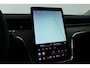 Volvo EX90 Twin Motor Plus 7p. 111 kWh | HUD | Luchtvering | Elek. Trekhaak | CarPlay | 360cam | B&W
