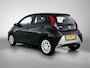 Toyota Aygo 1.0 VVT-i x-play | Apple Carplay / Android Auto | Camera | Airco | Metallic Lak | 10 Jaar Garantie |