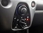 Toyota Aygo 1.0 VVT-i x-play | Apple Carplay / Android Auto | Camera | Airco | Metallic Lak | 10 Jaar Garantie |